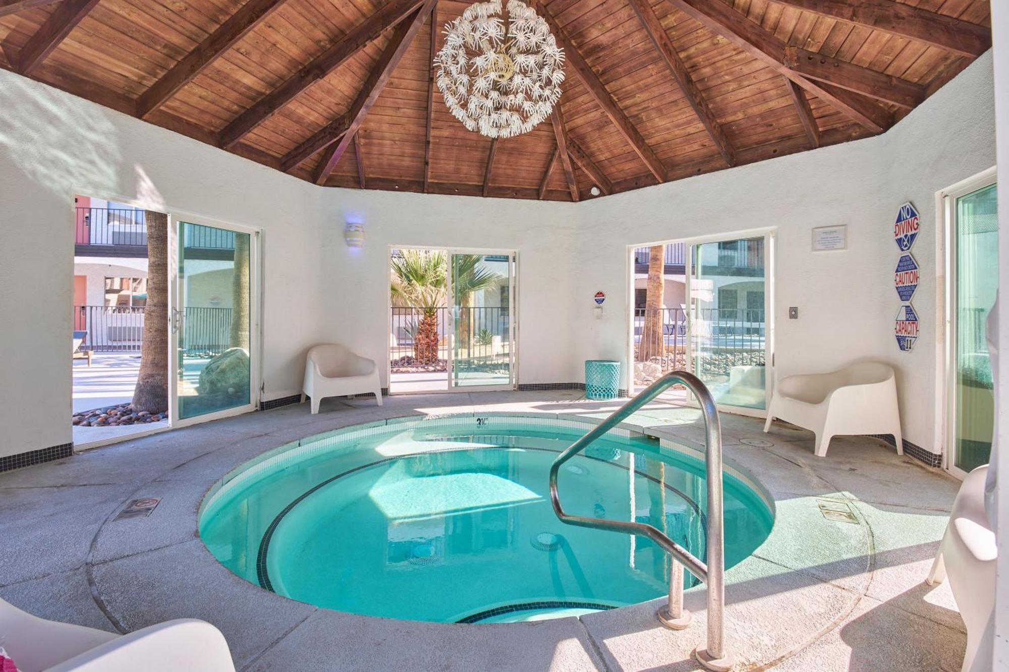 Aqua Soleil Hotel And Mineral Water Spa Desert Hot Springs Εξωτερικό φωτογραφία