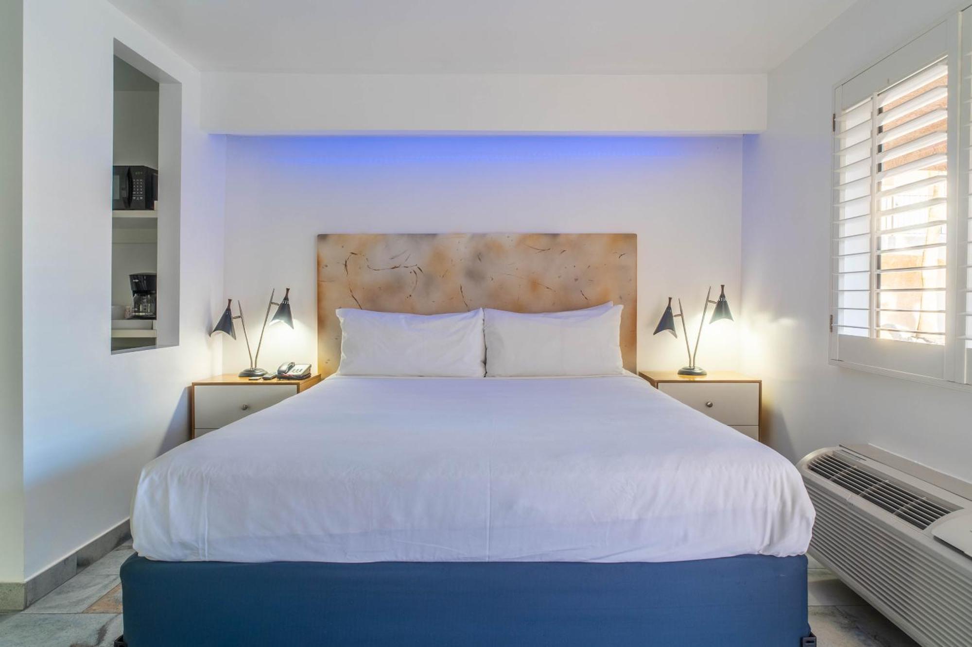 Aqua Soleil Hotel And Mineral Water Spa Desert Hot Springs Εξωτερικό φωτογραφία