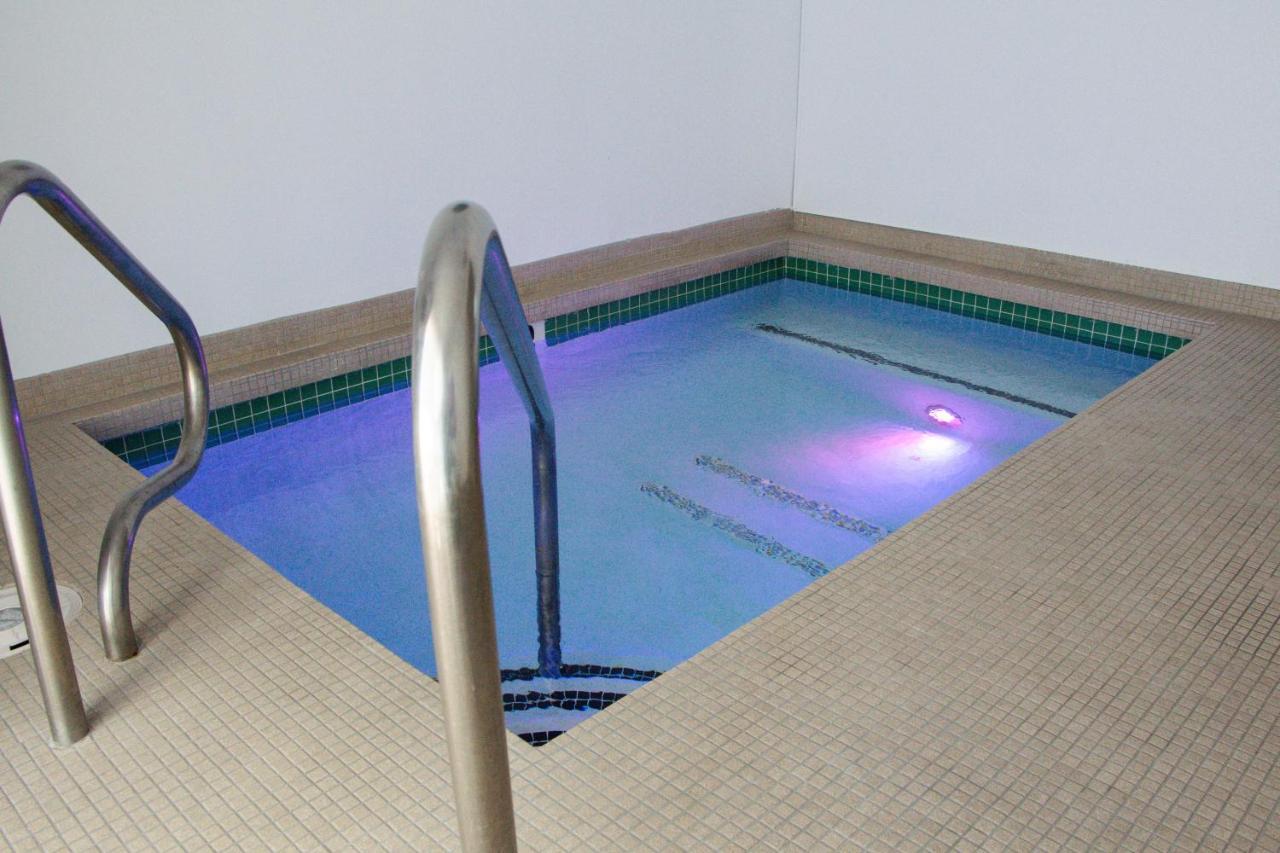 Aqua Soleil Hotel And Mineral Water Spa Desert Hot Springs Εξωτερικό φωτογραφία